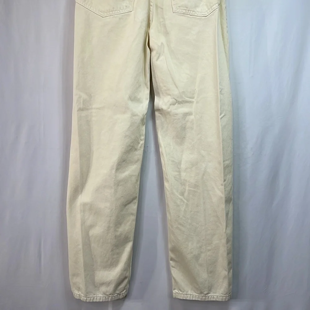 🪐 RV cream denim jeans